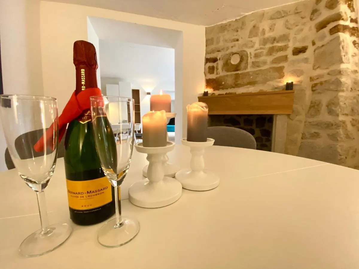 Modern 1Br Apartment - City Center W Panoramic View Luxembourg Luxembourg